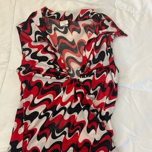 Funky colorful top, collar v neck with ring in middle